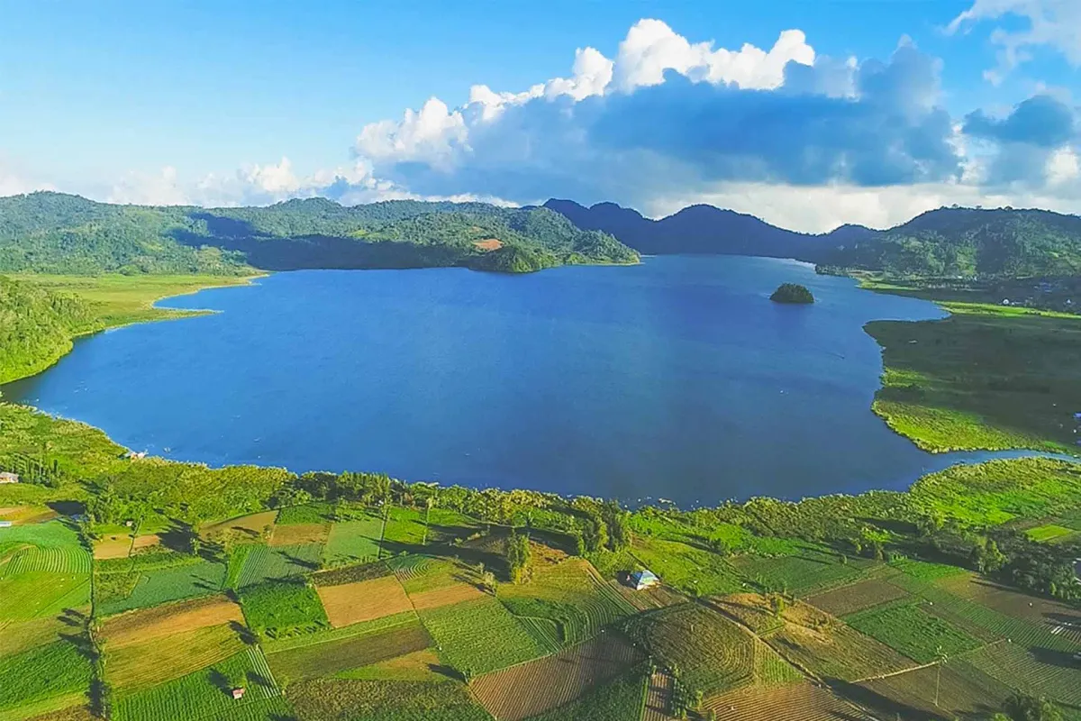 Danau Mooat