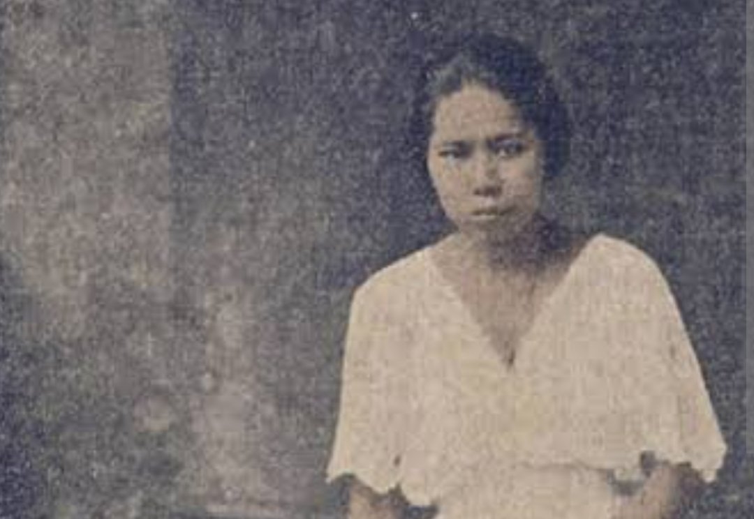 dr. Anna Adeline Warouw (foto Rommy Nonutu)