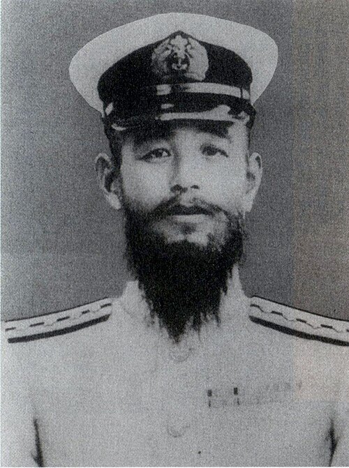Toyoaki Horiuchi Jepang :堀内豊秋 (Wikipedia)