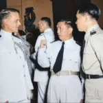 Herman Nicolas ‘Ventje’ Sumual (kanan) bersama Jahja Daniel Dharma 'John Lie'⁣ (tengah)⁣ - repro foto Koleksi Perpusnas RI⁣