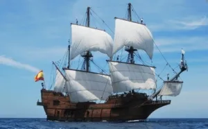 Kapal galleon (atau dalam bahasa Indonesia disebut galiung) umumnya digunakan pada abad ke-16 hingga abad ke-18 oleh Spanyol dan Portugis (sailingshipsmaine.org)